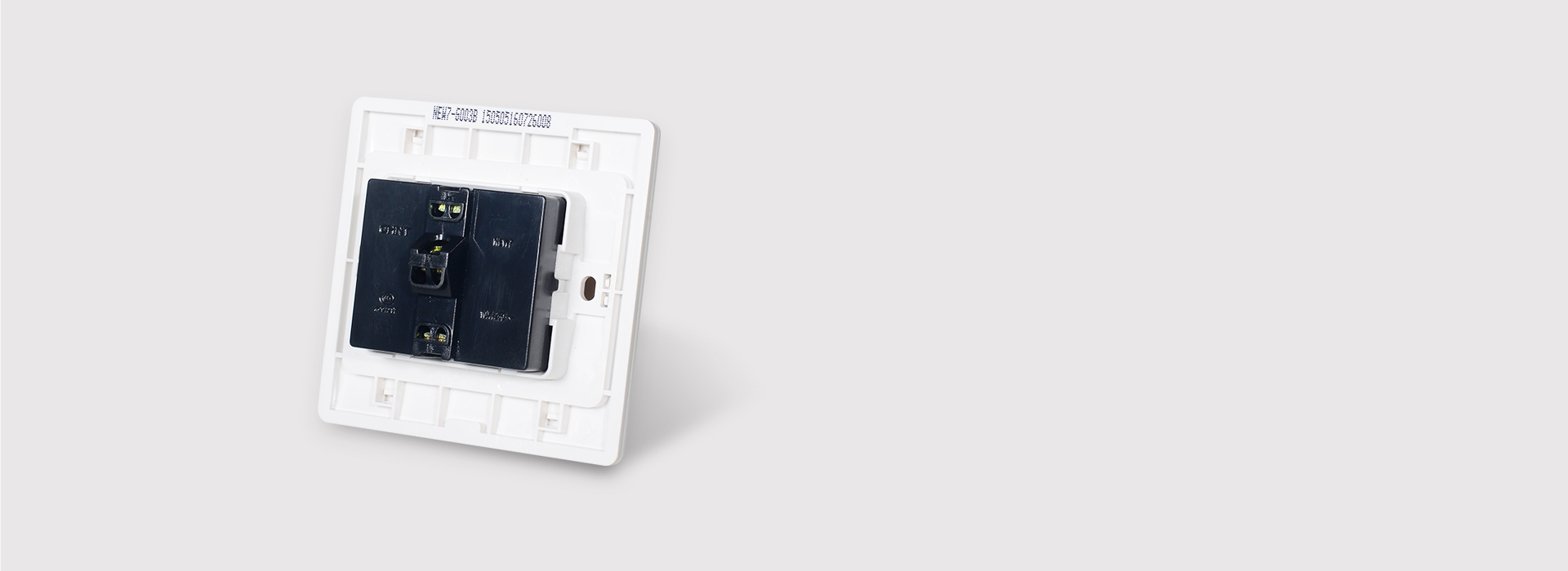 稳定可靠，更强承载
 正泰开关NEW7G...