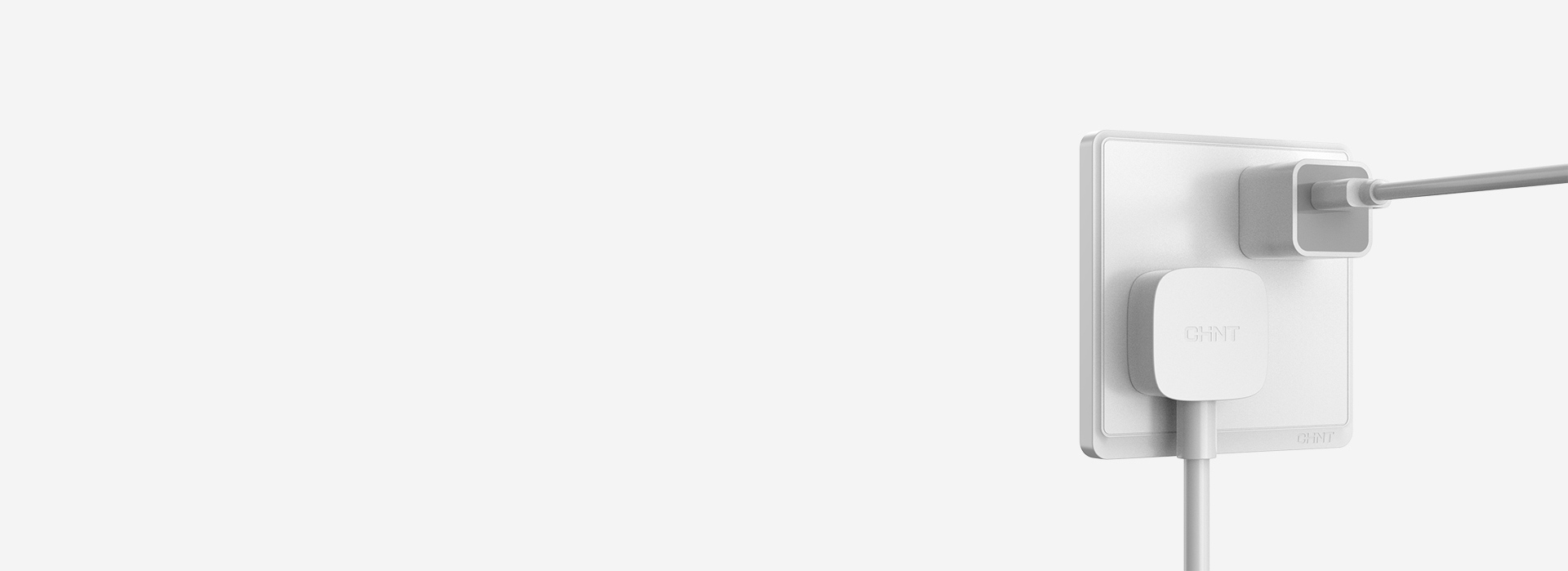 斜五孔，大间距
 给插孔预留足够大的空间...